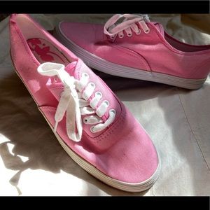 *NEVER WORN* Sneakers for sale!